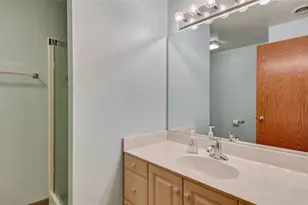 415 Hewitt St, Eau Claire, WI 54703 - Photo 24