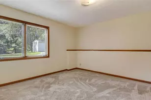 415 Hewitt St, Eau Claire, WI 54703 - Photo 22