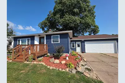 807 Augusta Street, Rice Lake, WI 54868 - Photo 10