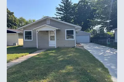 819 Brighton Street, Altoona, WI 54720 - Photo 2