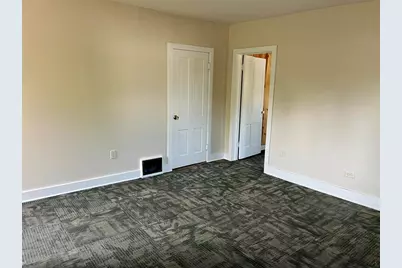 1721 Hogeboom #1-2, Eau Claire, WI 54701 - Photo 2
