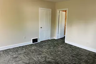 1721 Hogeboom, Eau Claire, WI 54701 - Photo 2