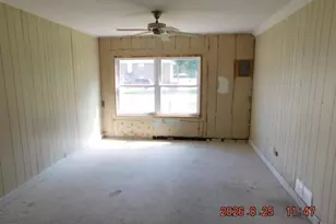817 E 5th St, Ladysmith, WI 54848 - Photo 10