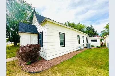 1021 E La Salle Avenue, Barron, WI 54812 - Photo 6