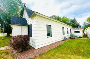 1021 E La Salle Ave, Barron, WI 54812 - Photo 6