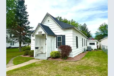 1021 E La Salle Avenue, Barron, WI 54812 - Photo 4