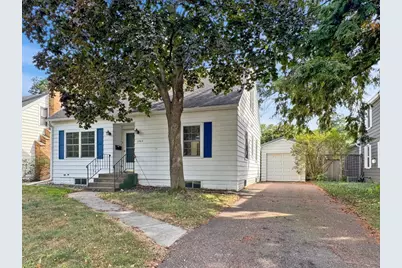 1305 Hoover Avenue, Eau Claire, WI 54701 - Photo 2