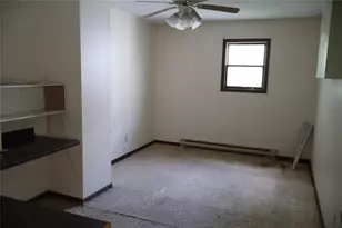 100 2nd St, Alma, WI 54610 - Photo 10