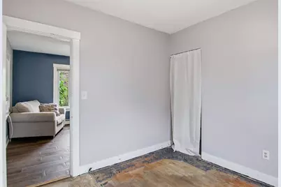 811 Platt Street, Eau Claire, WI 54703 - Photo 6