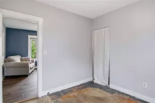 811 Platt St, Eau Claire, WI 54703 - Photo 6