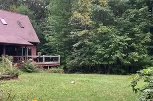 N13638 Dickerson Ave, Thorp, WI 54771 - Photo 2