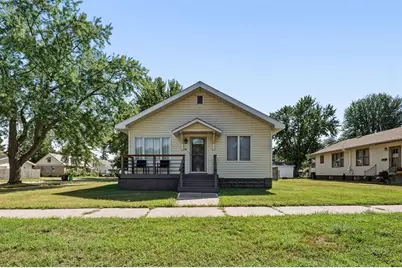 105 W Greenville Street, Chippewa Falls, WI 54729 - Photo 36