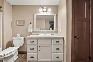 460 Club View Ln, Altoona, WI 54720 - Photo 36