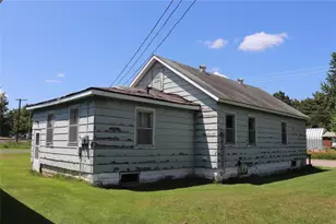 218 E Main St, Fairchild, WI 54741 - Photo 2
