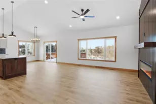 1921 Willow Creek Pkwy, Chippewa Falls, WI 54729 - Photo 6