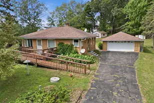 1290 Co Rd F, Eau Claire, WI 54703 - Photo 2