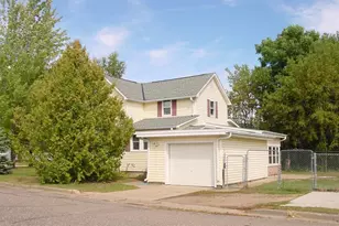 502 Lake Ave, Ladysmith, WI 54848 - Photo 4
