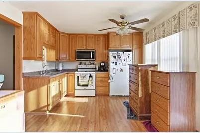 5620 170th Street #5618, Chippewa Falls, WI 54729 - Photo 4