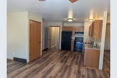 400-402 Main St #400-402, Cadott, WI 54727 - Photo 2