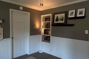 1307 Barron St, Eau Claire, WI 54703 - Photo 6