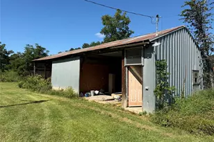 W28324 Rainey Valley Rd, Arcadia, WI 54612 - Photo 8