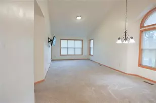 700 Leroy Ln, River Falls, WI 54022 - Photo 12