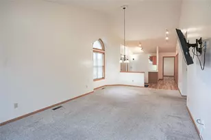 700 Leroy Ln, River Falls, WI 54022 - Photo 18