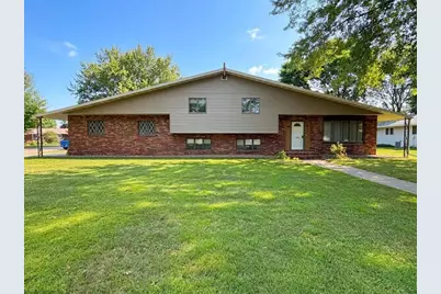 1006 Wisconsin Avenue, Rice Lake, WI 54868 - Photo 1