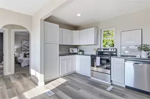 3433 Starr Ave, Eau Claire, WI 54703 - Photo 6