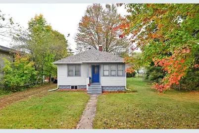 1716 6th Street, Menomonie, WI 54751 - Photo 1