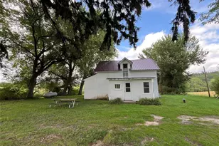W16717 Holmen Rd, Osseo, WI 54758 - Photo 32