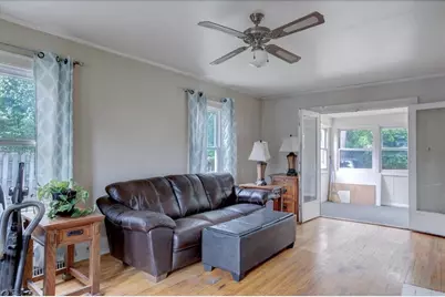 519 W 12th Avenue, Menomonie, WI 54751 - Photo 4