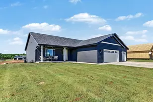 3656 113th St, Chippewa Falls, WI 54729 - Photo 2