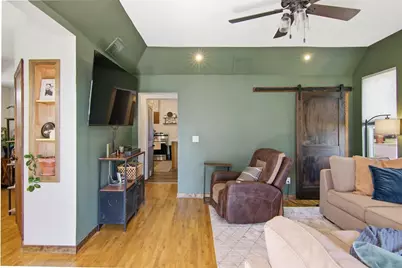 322 Court Street, Chippewa Falls, WI 54729 - Photo 2