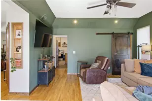 322 Court St, Chippewa Falls, WI 54729 - Photo 2