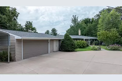 W3111 State Road 16, West Salem, WI 54669 - Photo 12