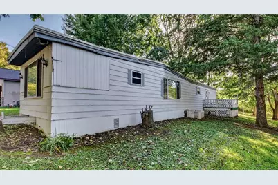 429 S Scott Street, Elmwood, WI 54740 - Photo 12