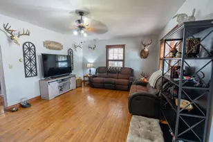 548 W Hudson St, Mondovi, WI 54755 - Photo 4