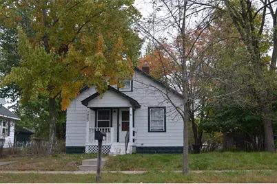 1223 Barron Street, Eau Claire, WI 54703 - Photo 2