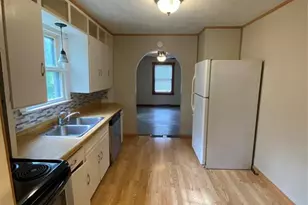 1223 Barron St, Eau Claire, WI 54703 - Photo 10