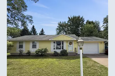2905 Solem Lane, Eau Claire, WI 54703 - Photo 2