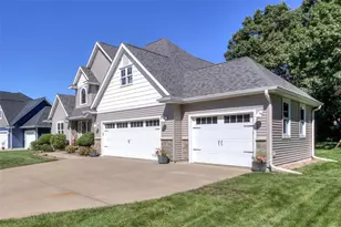 3208 Tiburon Dr, Eau Claire, WI 54701 - Photo 54