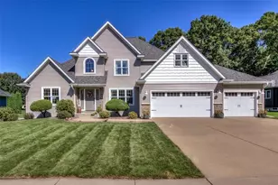3208 Tiburon Dr, Eau Claire, WI 54701 - Photo 1