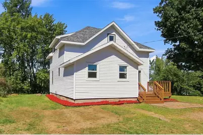 31 W Walnut Street, Chippewa Falls, WI 54729 - Photo 36