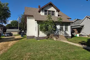 328 Maple St, Glenwood City, WI 54013 - Photo 32