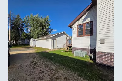 328 Maple Street, Glenwood City, WI 54013 - Photo 4