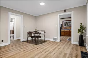 2430 Wood St, La Crosse, WI 54603 - Photo 8