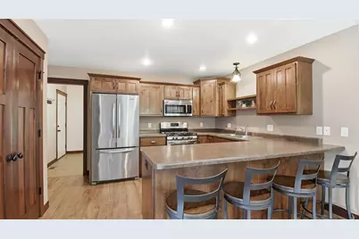 2808 Swallowtail Court, Altoona, WI 54720 - Photo 6