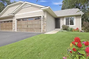 2808 Swallowtail Ct, Altoona, WI 54720 - Photo 38