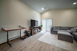 816 10th Street, Altoona, WI 54720 - Photo 16